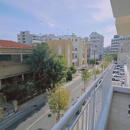 Stay Cosmo City Suites Нікосія Екстер'єр фото