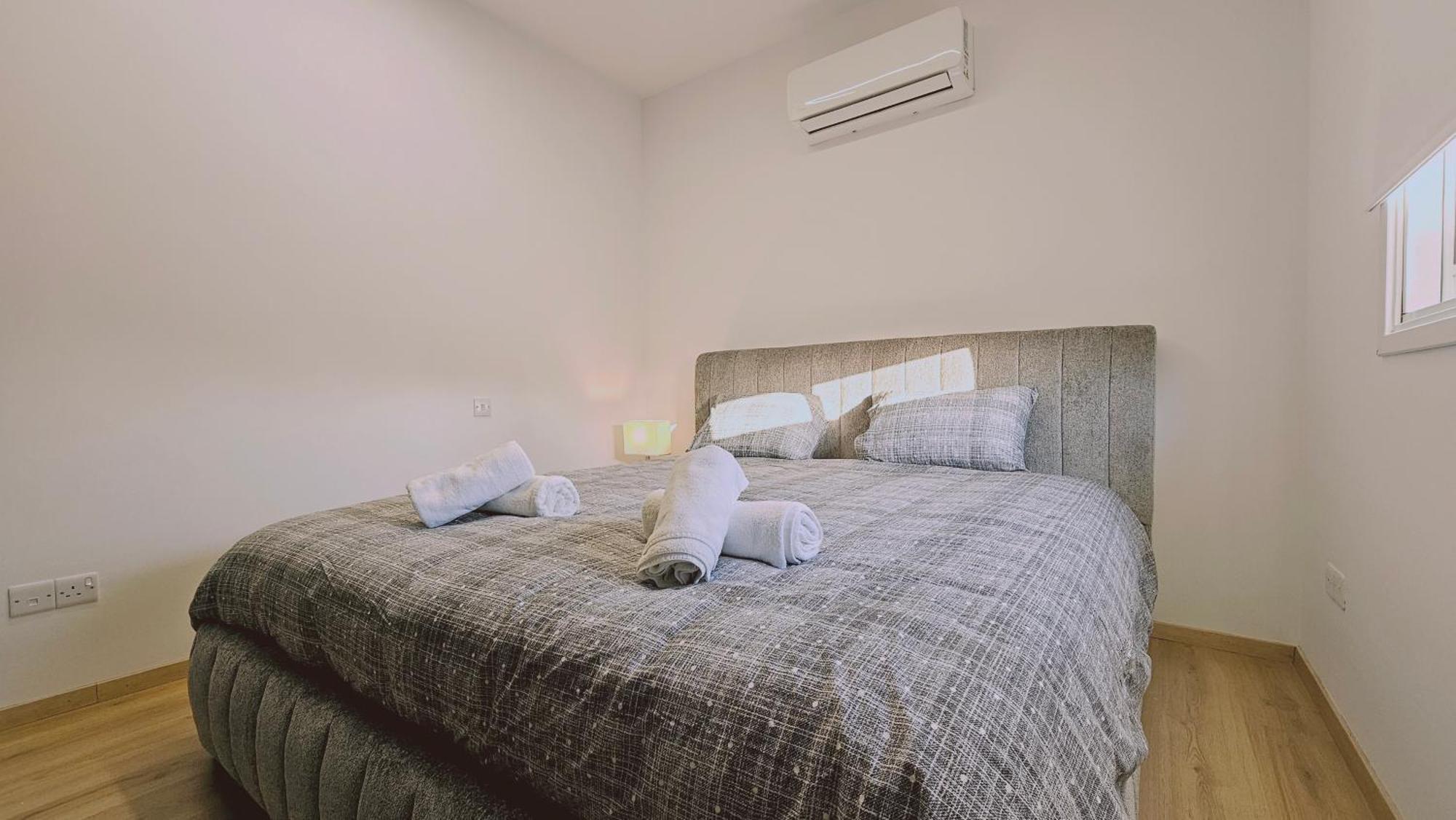 Stay Cosmo City Suites Нікосія Екстер'єр фото