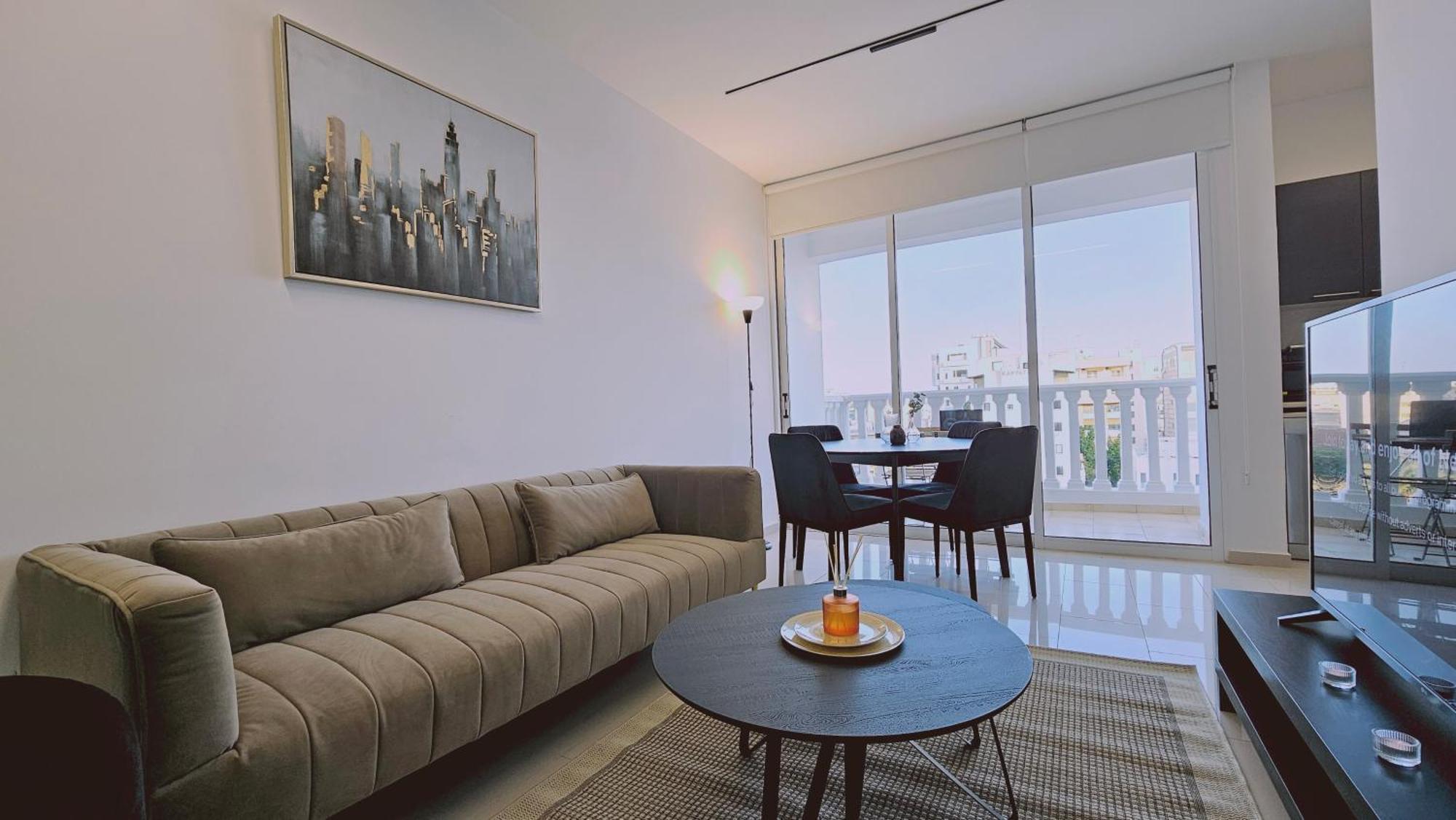 Stay Cosmo City Suites Нікосія Екстер'єр фото