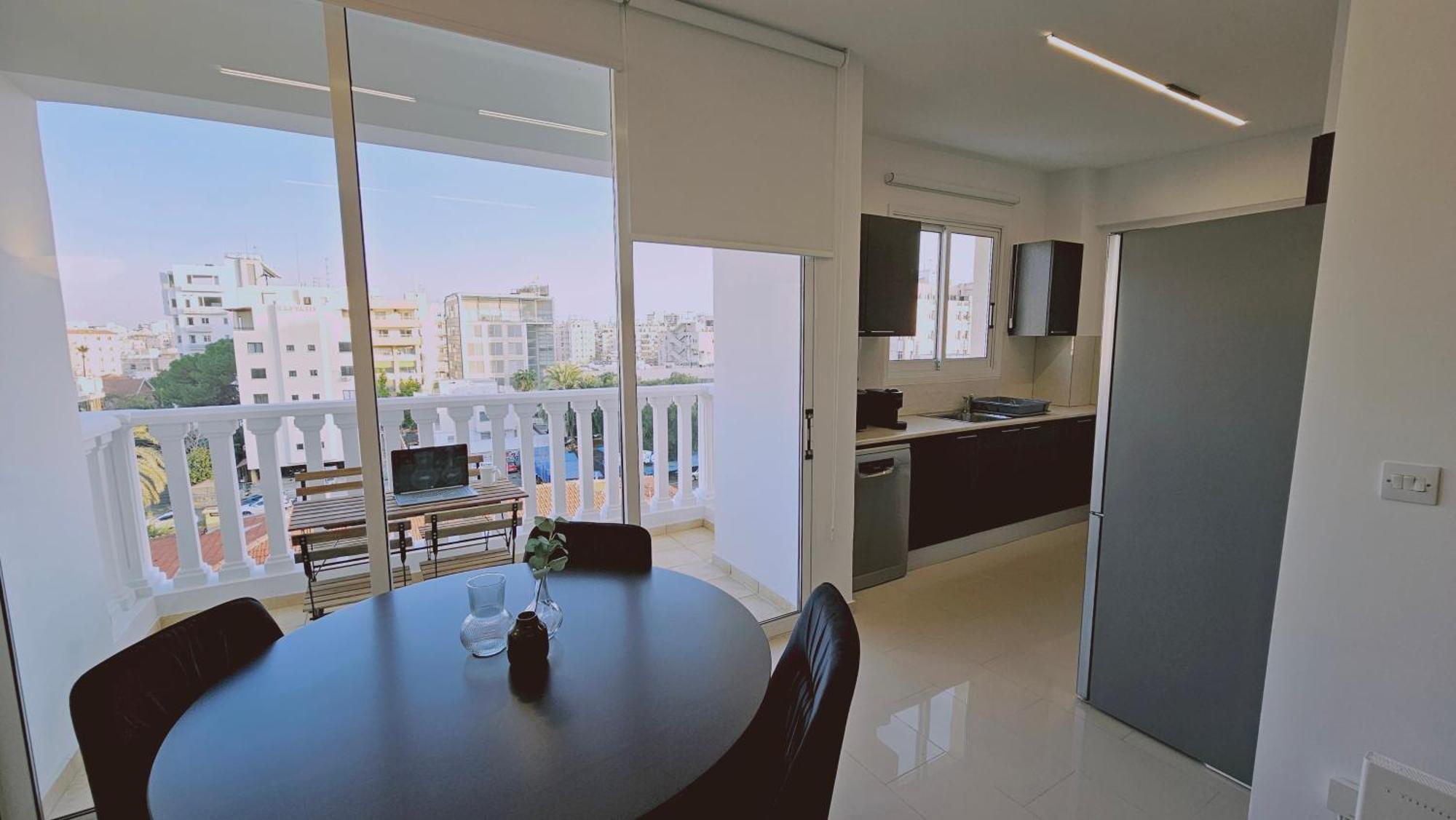Stay Cosmo City Suites Нікосія Екстер'єр фото